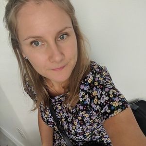 Meet your Posher, Anne